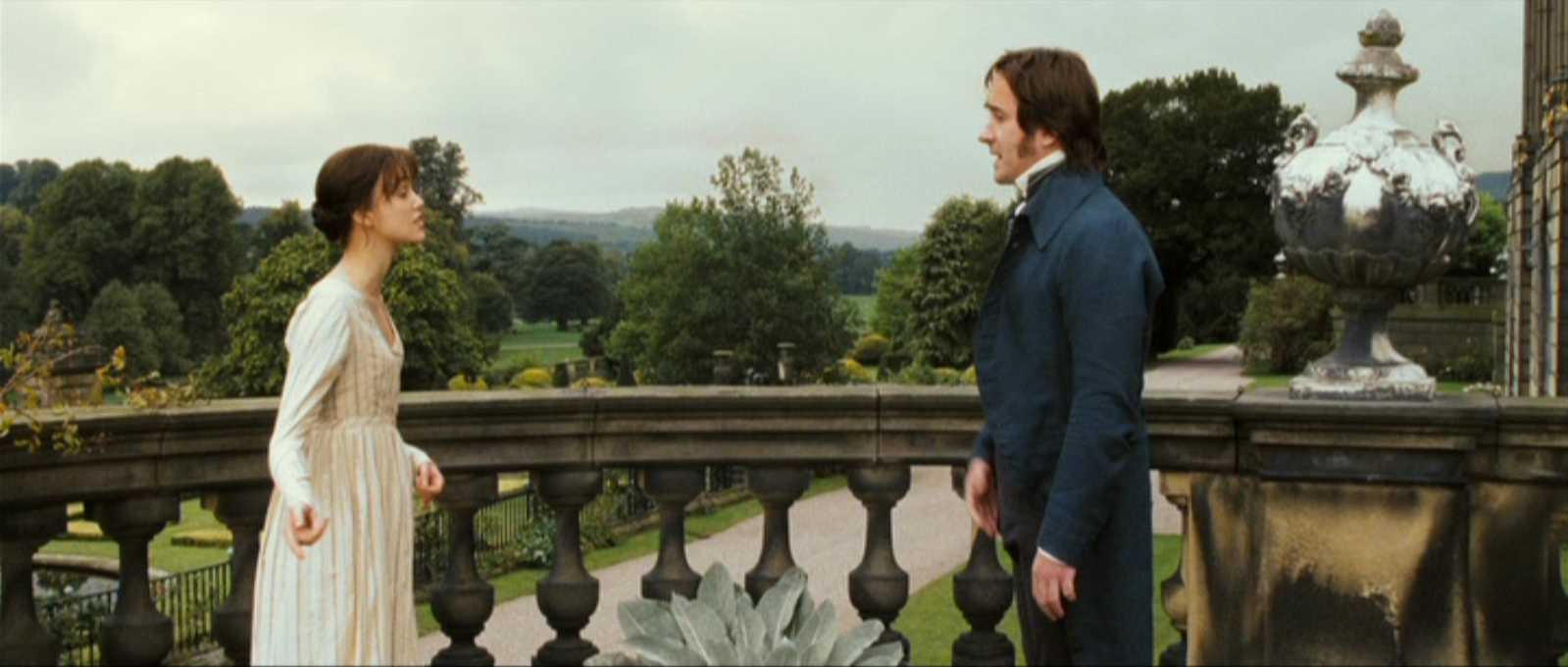 pride-and-prejudice-movie-still.jpg